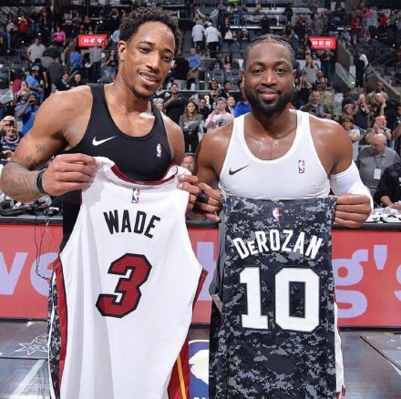 上表现得尤 上表现得尤