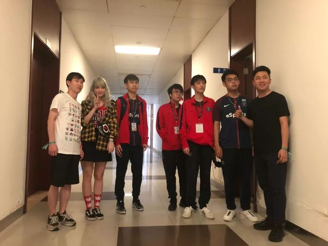 的提前键 的提前键